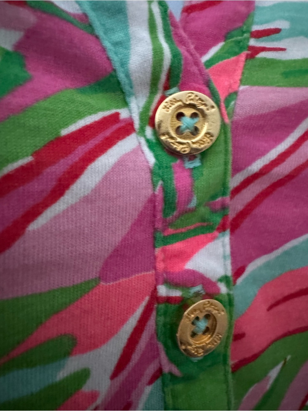 Lilly Pulitzer Dorothy “In the Vias” Print Henley Size Small 100% Pima Cotton - Picture 6 of 10